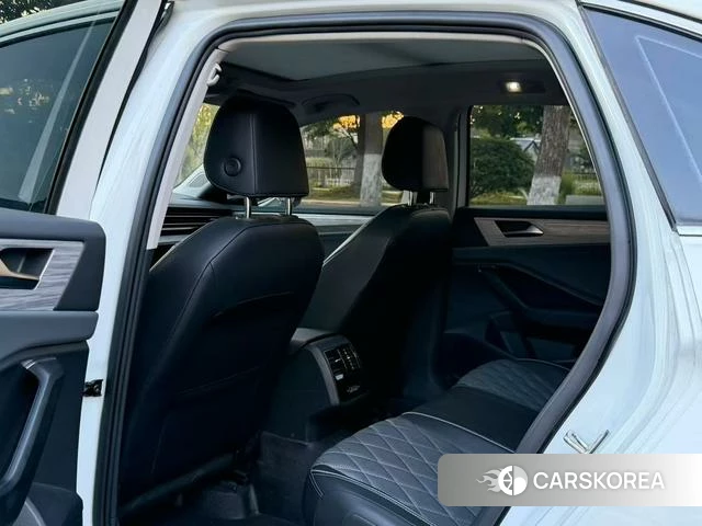Volkswagen Sagitar id 4301458 из Китая 8