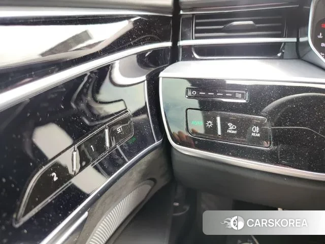 Audi A8 (D5) id 3017798 из Кореи 16