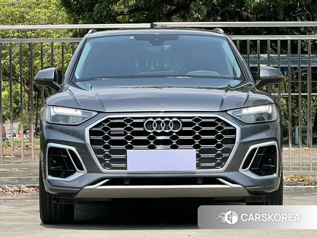 Audi Q5L id 4277234 из Китая 16