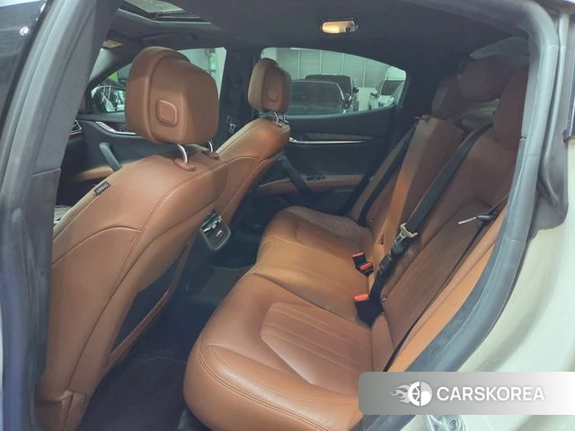 Maserati Ghibli id 4760007 из Кореи 18