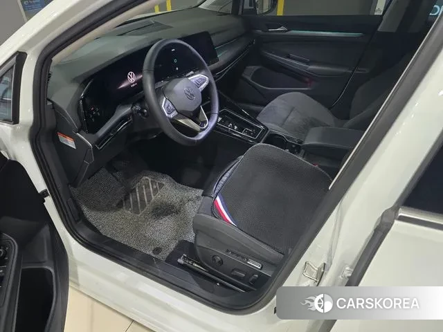 Volkswagen Golf 8th Generation id 3590800 из Кореи 14