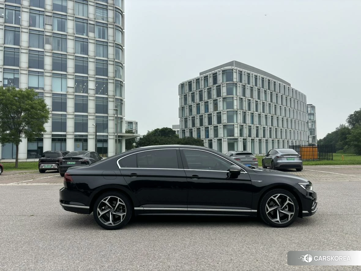 Volkswagen Magotan id 4487488 из Китая 8