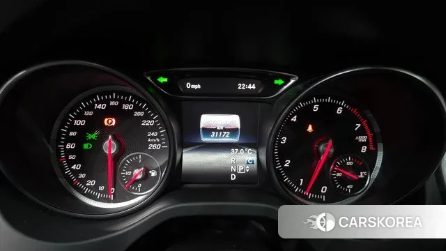 Mercedes-Benz GLA-Class X156 id 3004633 из Кореи 18