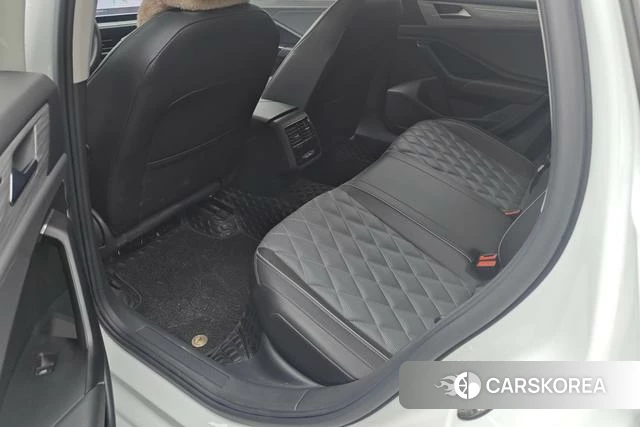 Volkswagen Sagitar id 4258704 из Китая 15