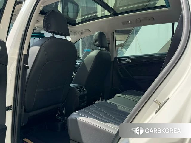 Volkswagen Tiguan L id 3889994 из Китая 8