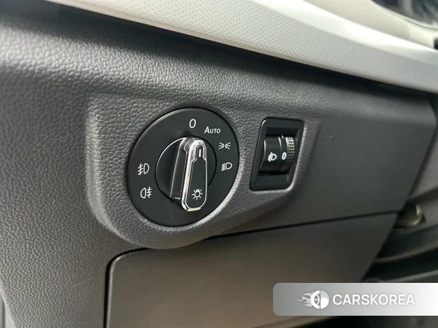 Volkswagen Bora id 4263239 из Китая 26