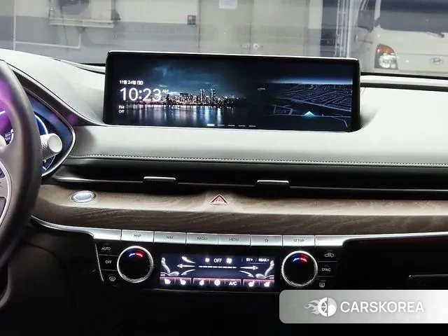 Genesis Electrified G80 (RG3) id 3411739 из Кореи 18