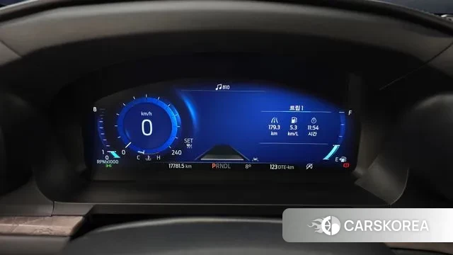 Ford Explorer 6th Generation id 3348282 из Кореи 18