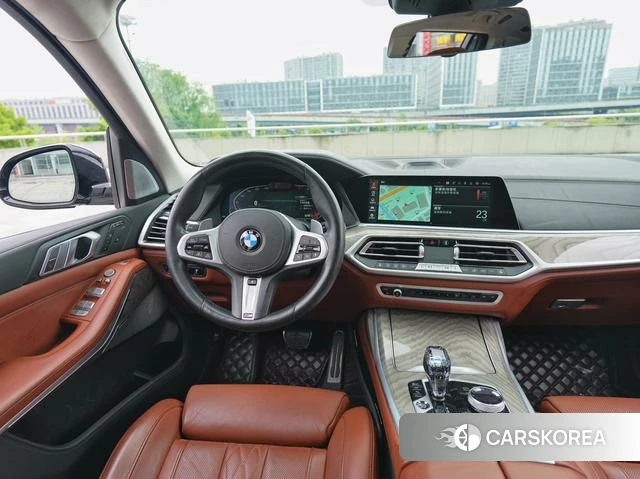 BMW X7 id 4260378 из Китая 11