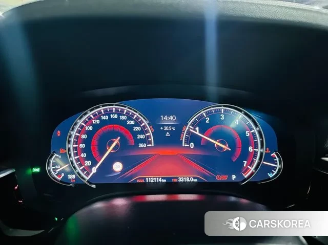 BMW 5 Series (G30) id 3085668 из Кореи 18