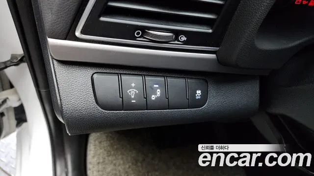 Hyundai Avante AD id 2765537 из Кореи 18