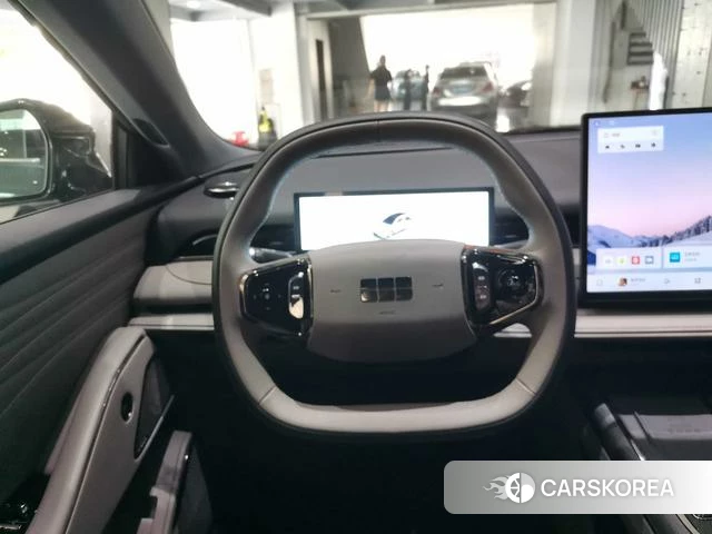 Geely Galaxy Galaxy Sparkle 8 PHEV id 4220909 из Китая 27