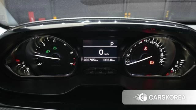 Peugeot 2008 id 3844984 из Кореи 18