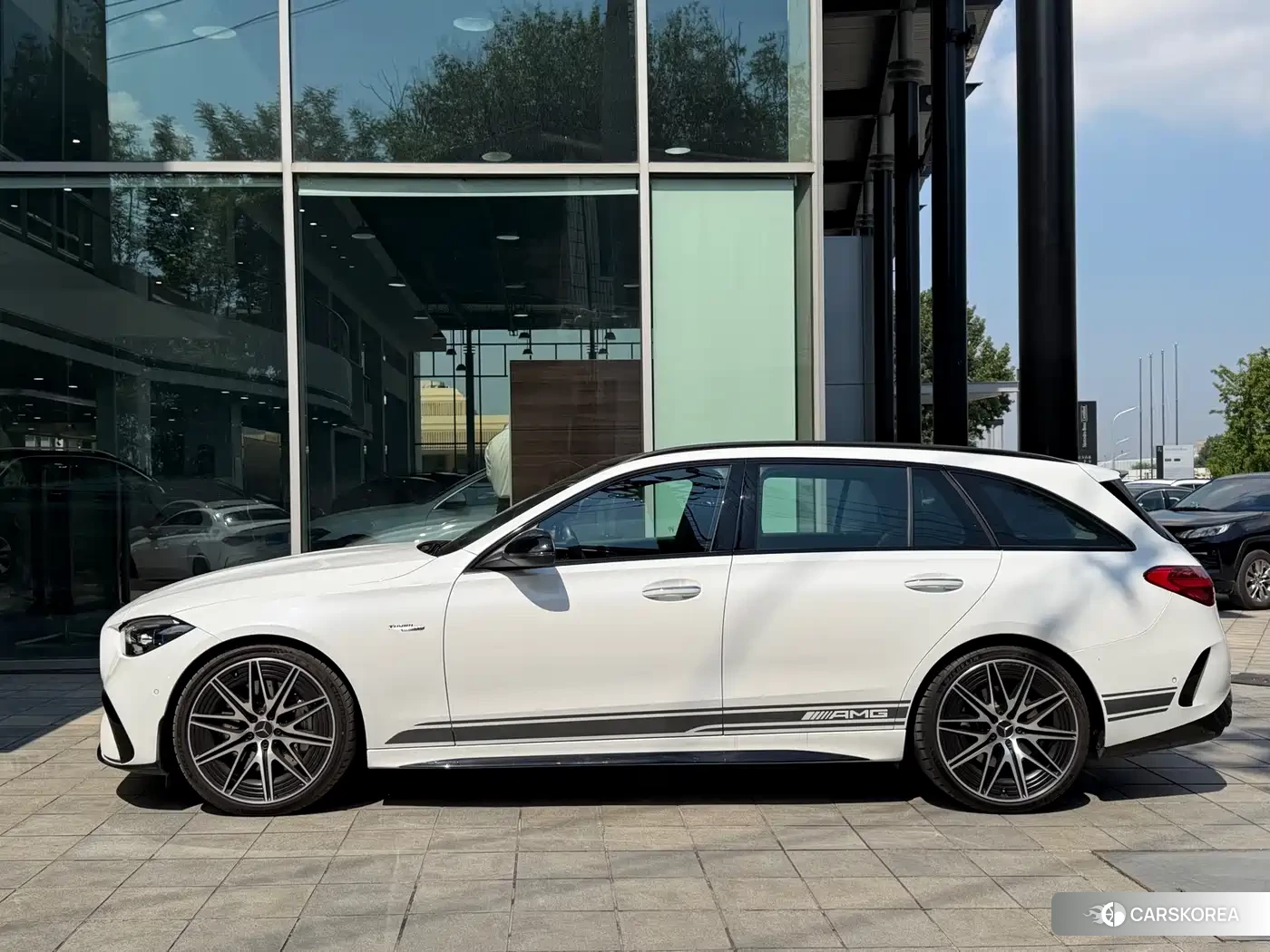 Mercedes-Benz AMG C-Class id 4548300 из Китая 16