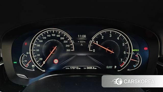 BMW 5 Series (G30) id 3924869 из Кореи 18