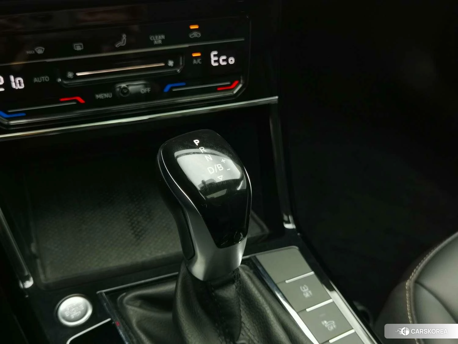 Volkswagen Passat PHEV id 4487215 из Китая 23