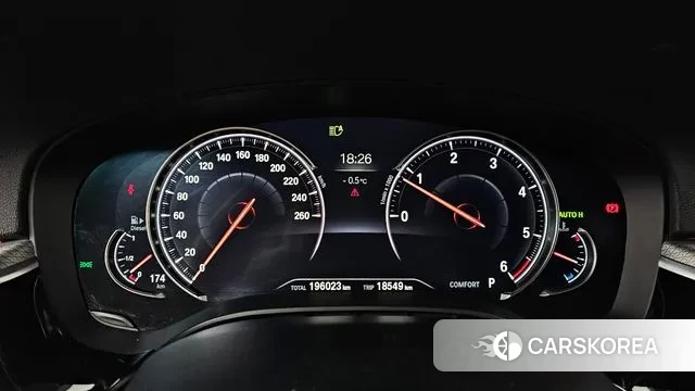 BMW 5 Series (G30) id 3449799 из Кореи 18