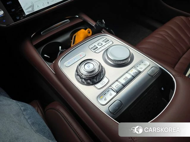 Genesis G90 (RS4) id 3963970 из Кореи 10