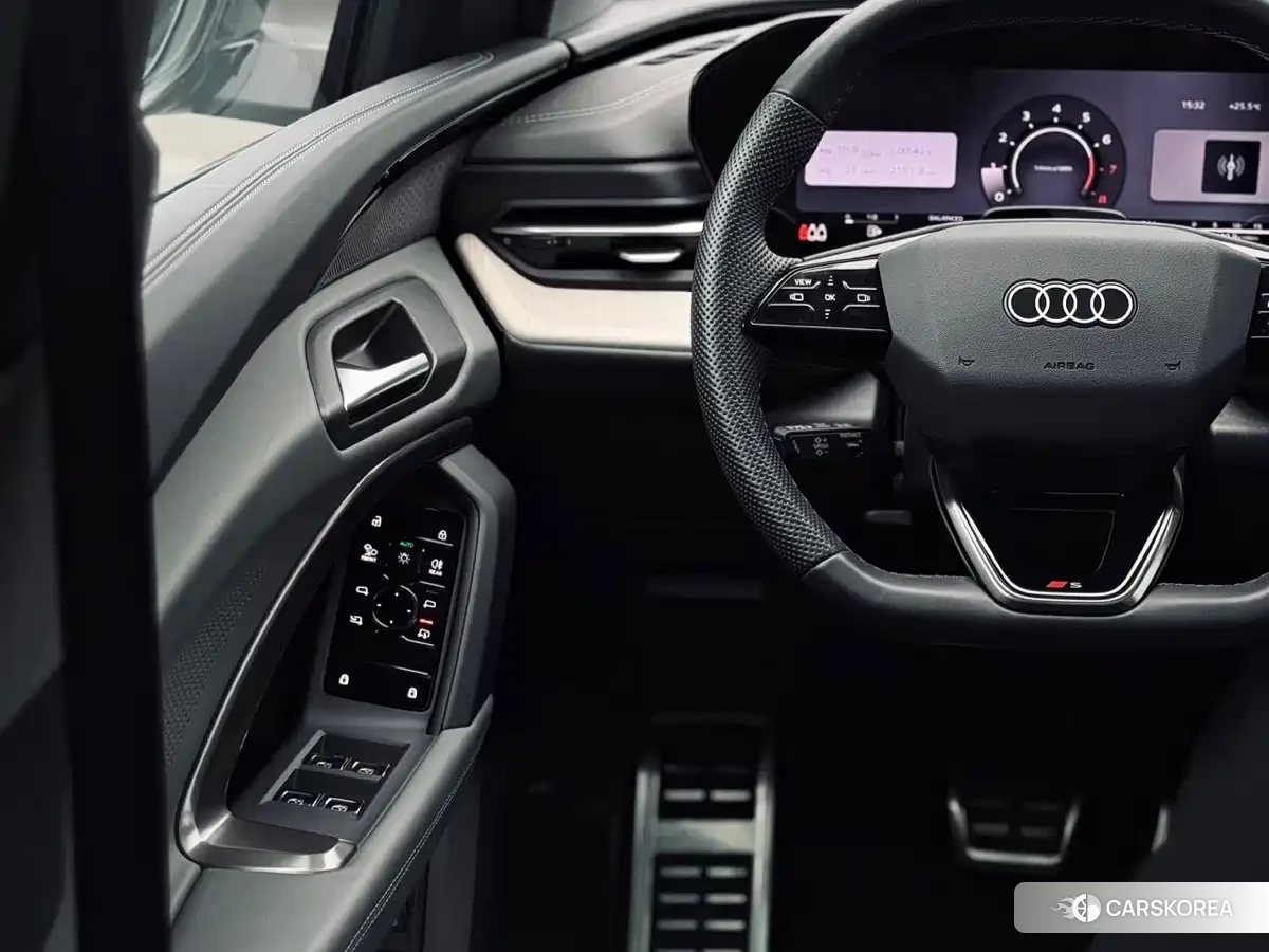 Audi Q5L id 4685948 из Китая 21