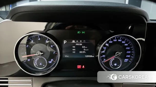 Hyundai The New Grandeur IG id 3384707 из Кореи 18