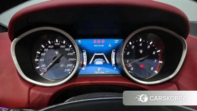 Maserati Ghibli id 4356935 из Кореи 18