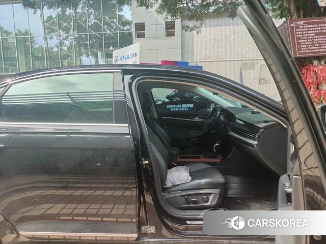 Volkswagen Passat id 4399914 из Китая 10