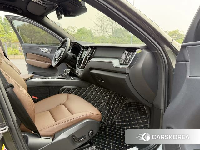Volvo XC60 id 4212935 из Китая 14