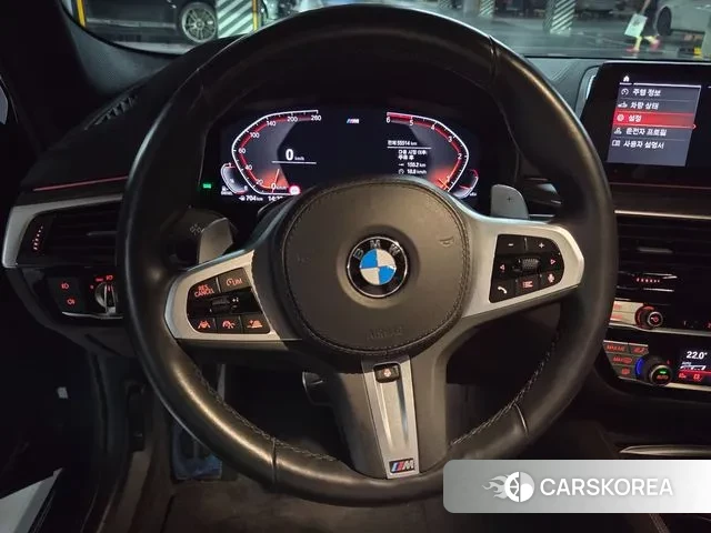 BMW 5 Series (G30) id 3038679 из Кореи 16