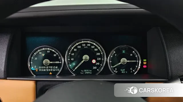 Rolls-Royce Cullinan id 3492304 из Кореи 18