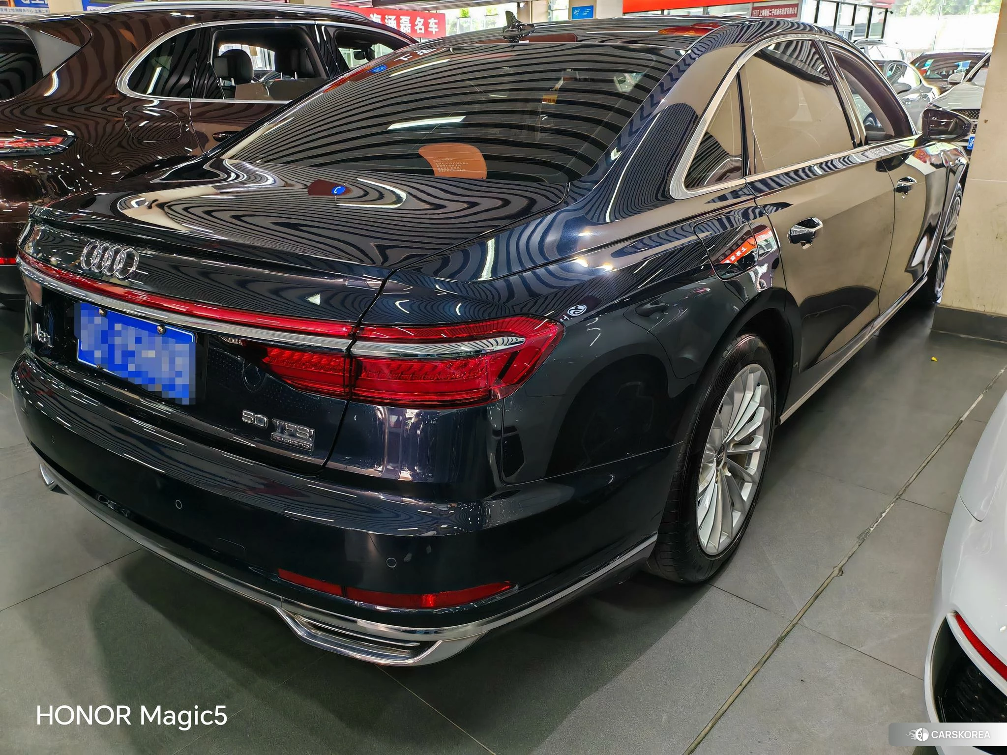 Audi A8 id 4512427 из Китая 8