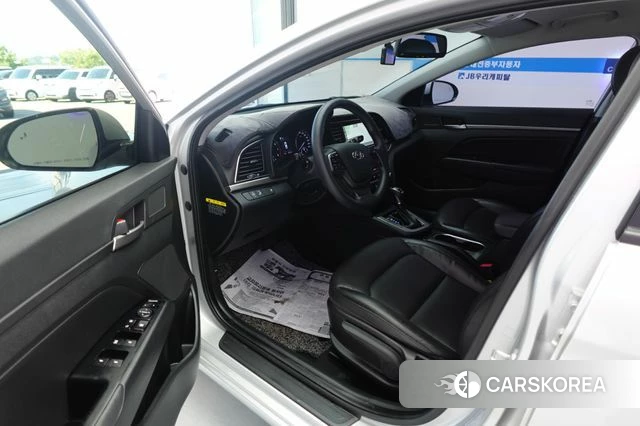 Hyundai Avante AD id 4269399 из Кореи 18