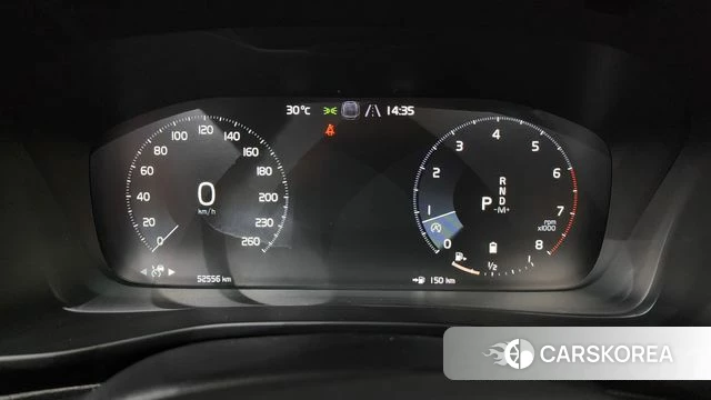Volvo XC40 id 4470381 из Кореи 18
