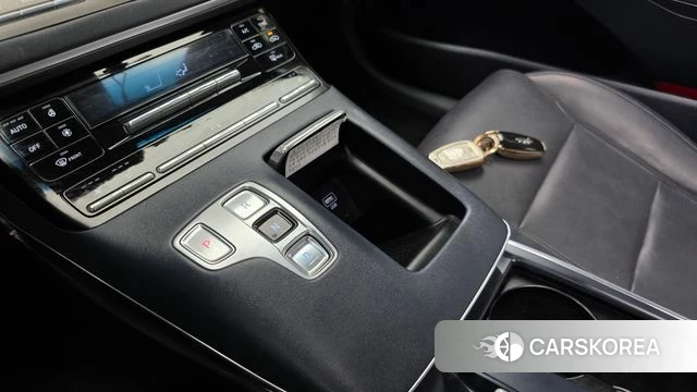 Hyundai The New Grandeur IG id 4371212 из Кореи 32
