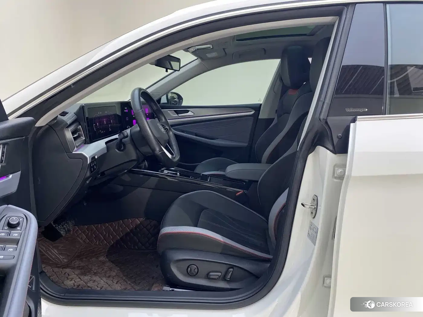 Volkswagen Lamando id 4644548 из Китая 16