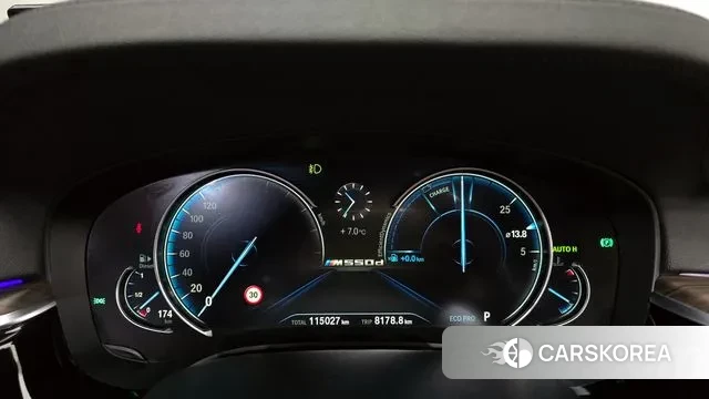 BMW 5 Series (G30) id 3489914 из Кореи 18