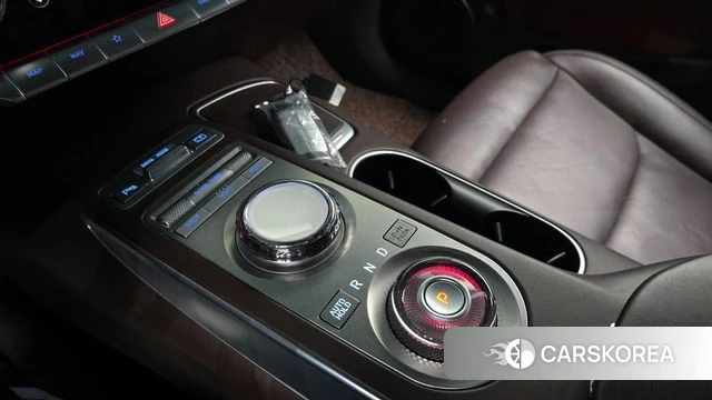 Genesis GV70 id 3840166 из Кореи 18