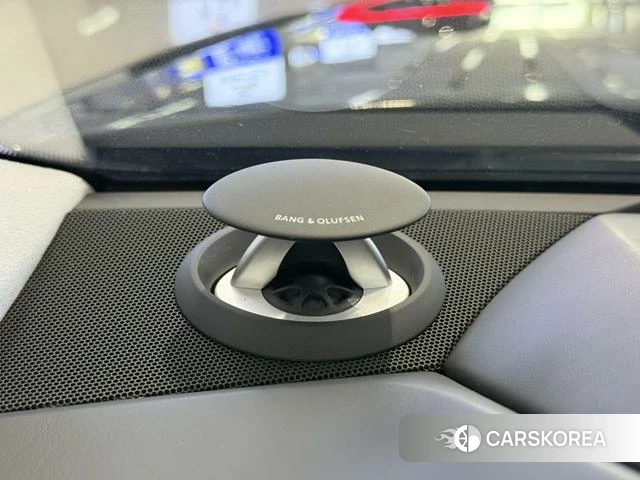 Audi A8 id 4336073 из Китая 14
