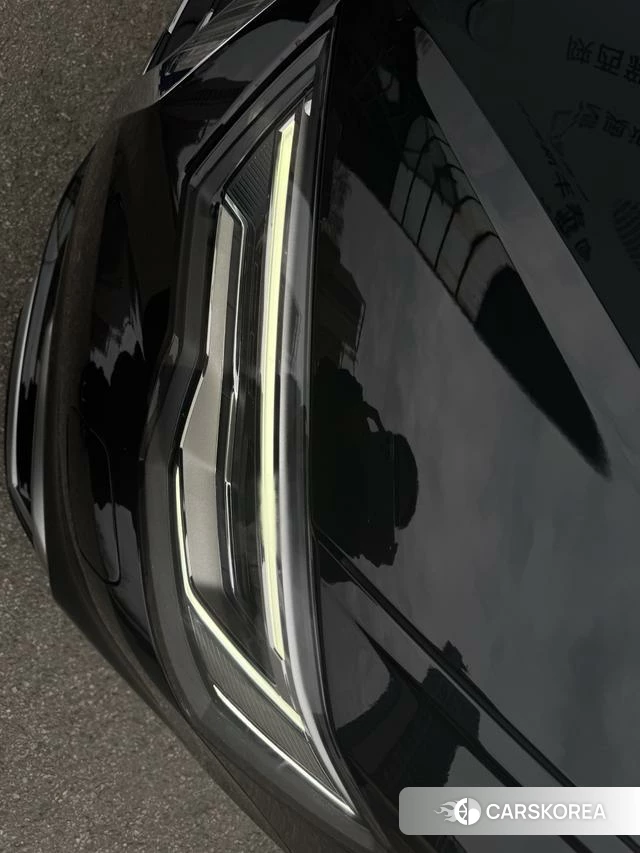 Audi A6L id 4275207 из Китая 25