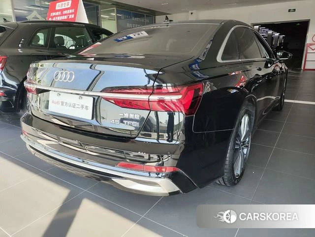 Audi A6L id 4297790 из Китая 10