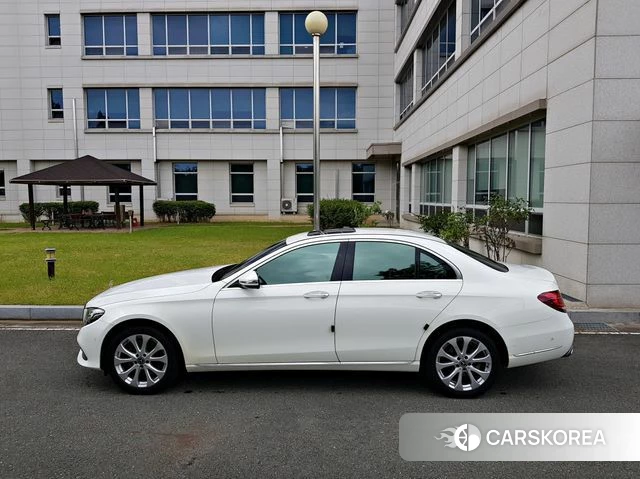 Mercedes-Benz E-Class W213 id 4543193 из Кореи 18