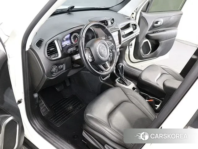 Jeep Renegade id 3296831 из Кореи 18