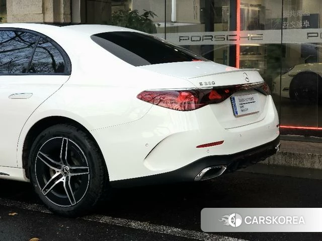Mercedes-Benz E-class (imported) id 3920652 из Китая 12