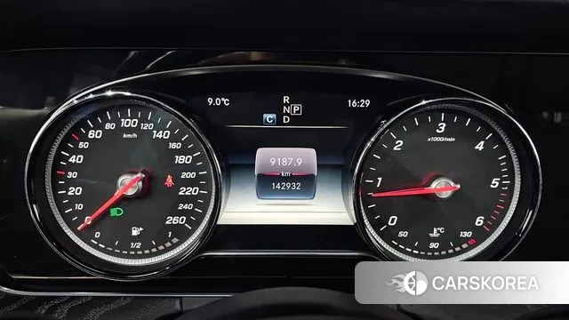 Mercedes-Benz E-Class W213 id 3692942 из Кореи 18