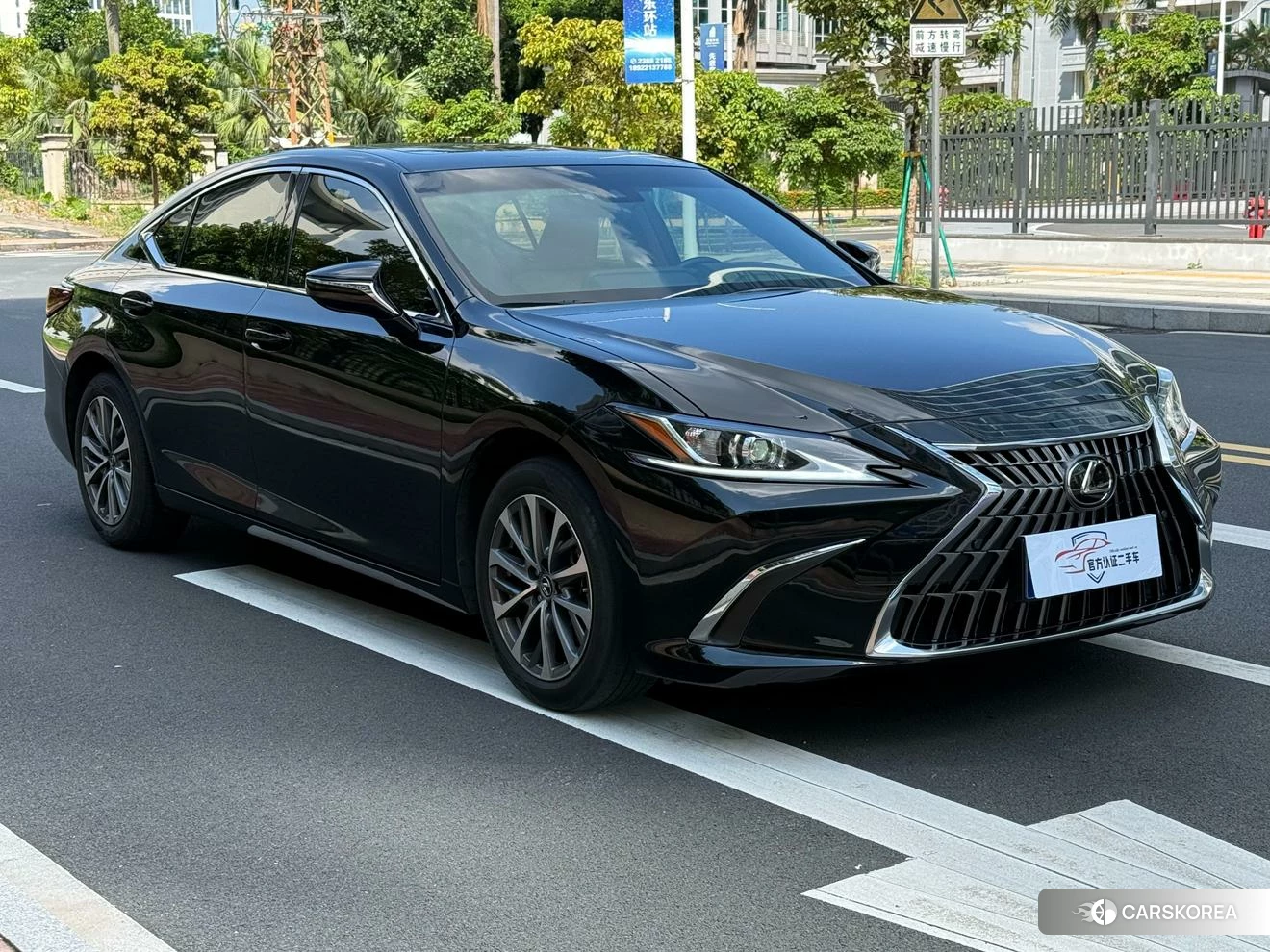 Lexus ES id 4493161 из Китая 8