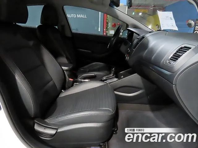 Kia The New K3 id 2946438 из Кореи 18