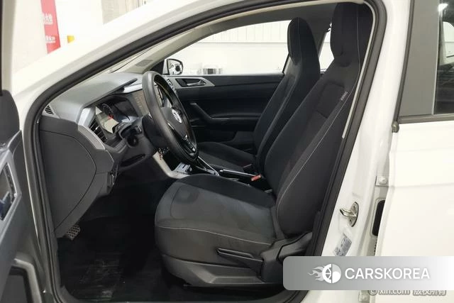 Volkswagen Polo id 4307674 из Китая 22