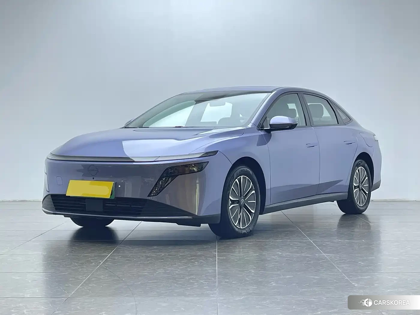 Nissan N6 id 4589157 из Китая 18