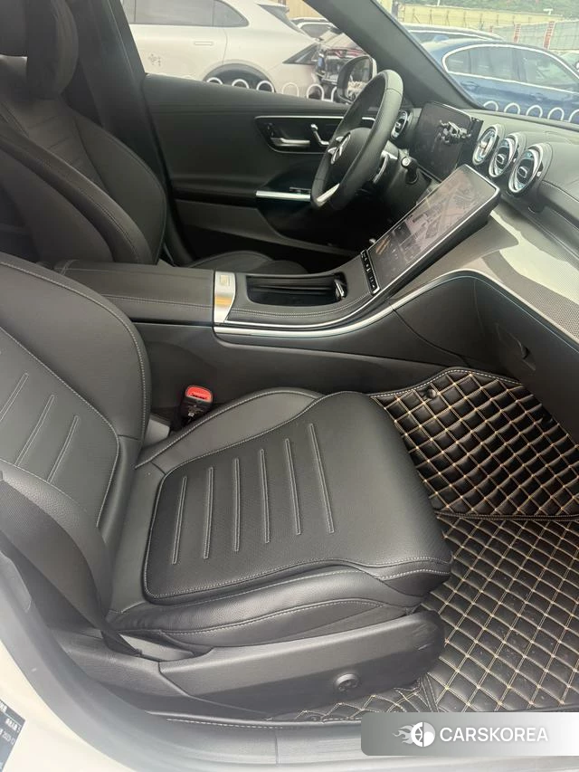 Mercedes-Benz Class C id 4348363 из Китая 10