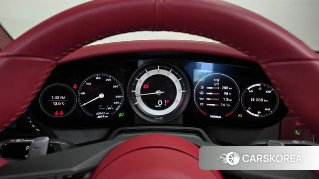 Porsche 911(992) id 3896708 из Кореи 18