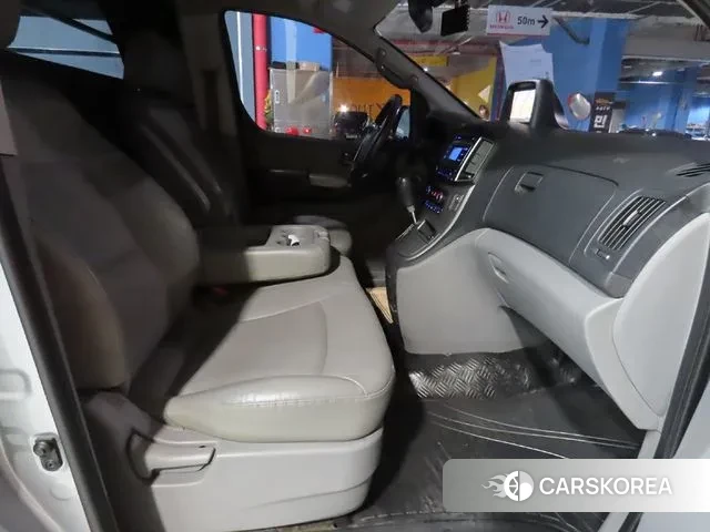 Hyundai The New Grand Starex id 3226485 из Кореи 18